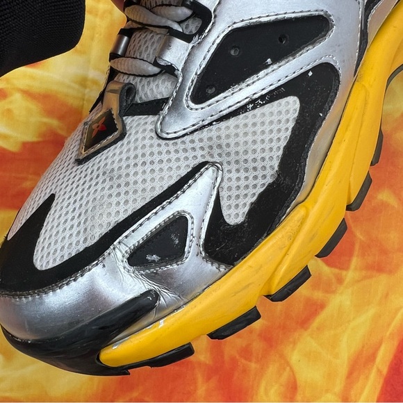 Louis Vuitton TATIC sneaker ‘multicolor’ Sz- 11M - Picture 13 of 14